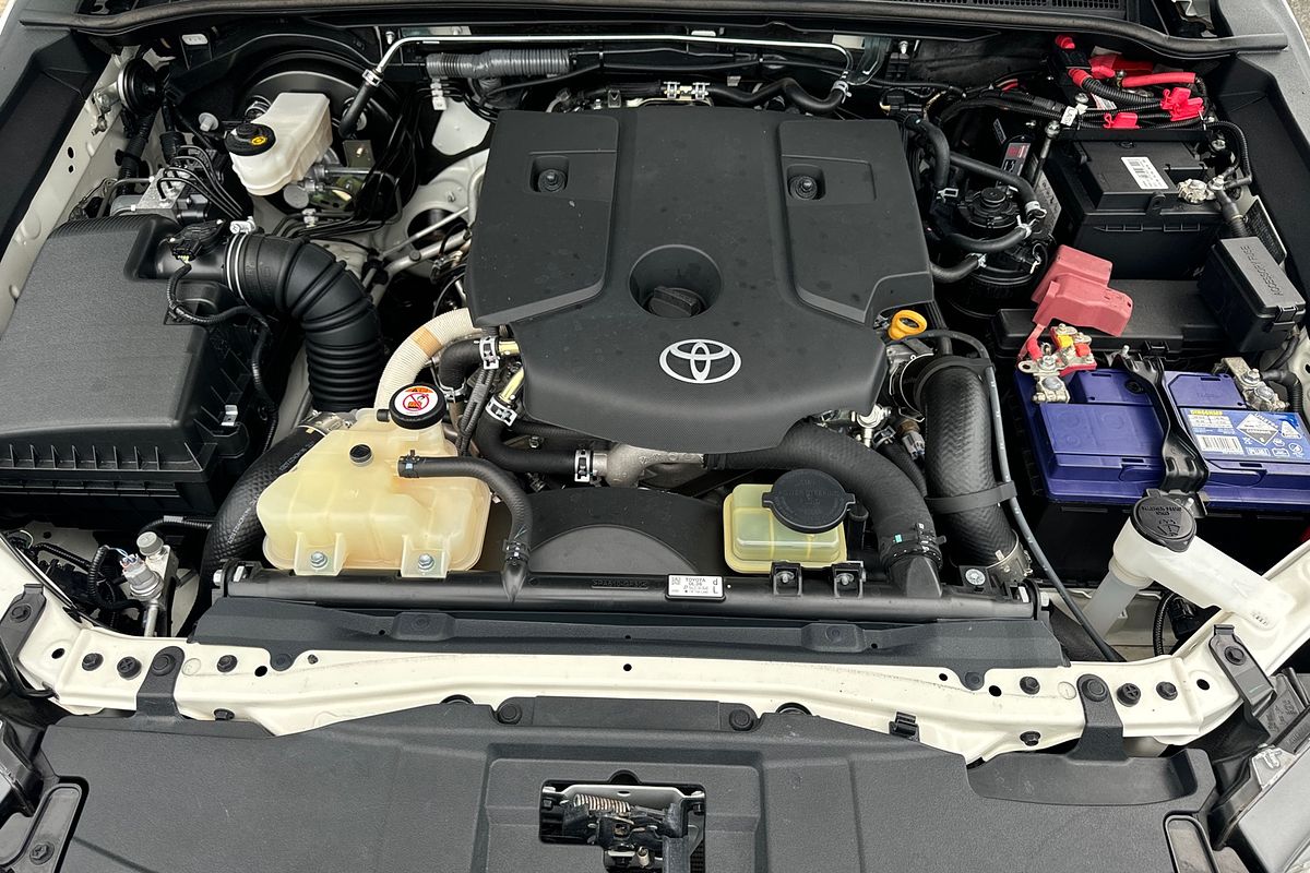 2021 Toyota Hilux SR GUN126R 4X4