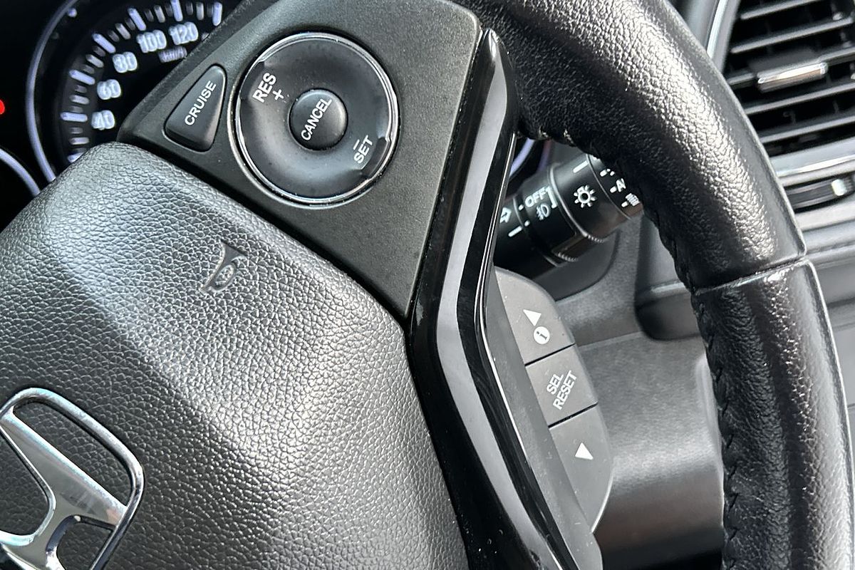 2016 Honda HR-V VTi-S