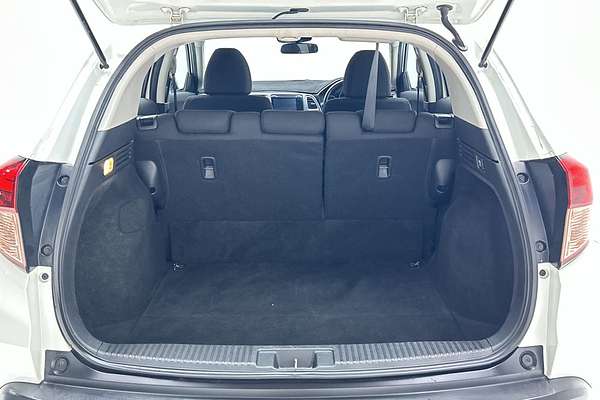 2016 Honda HR-V VTi-S