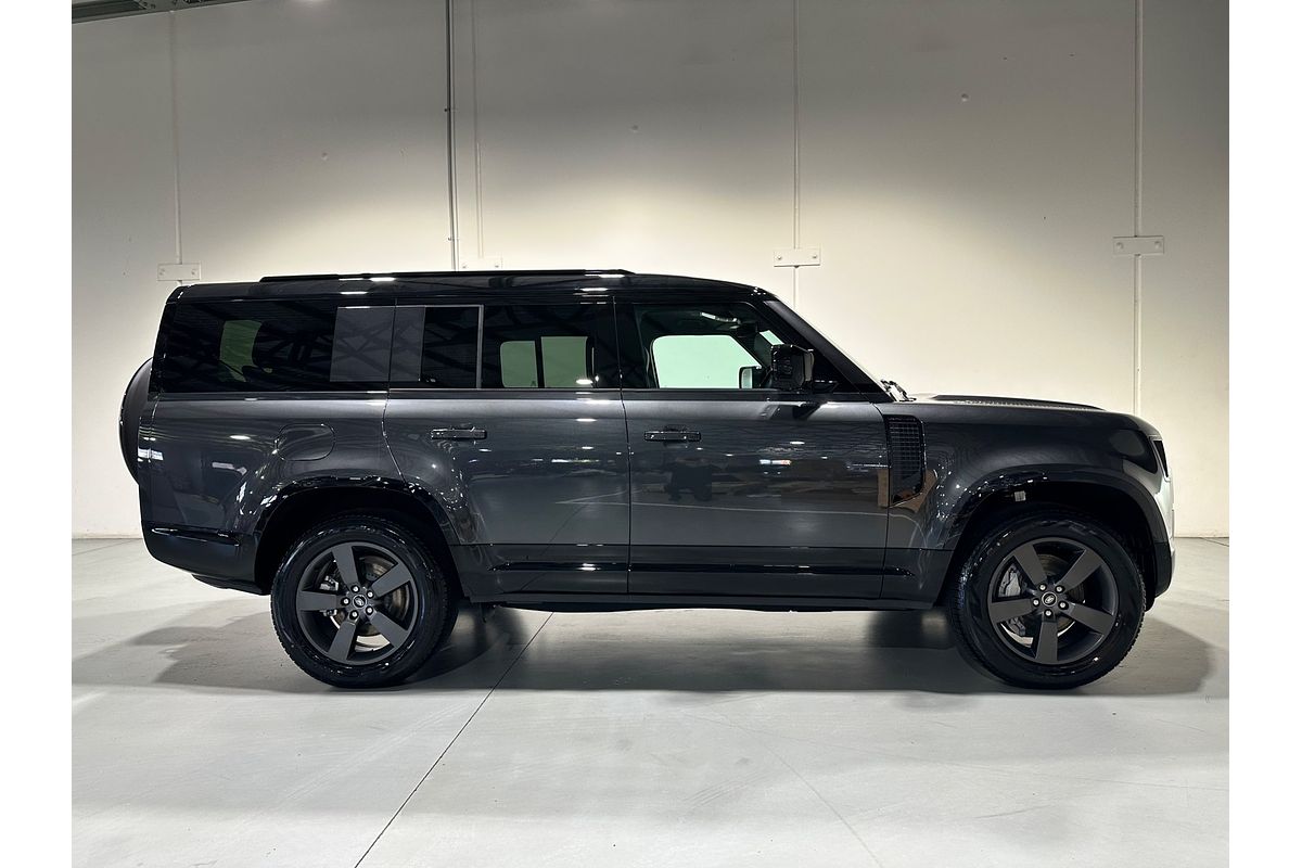 2025 Land Rover Defender 130 D350 X-Dynamic SE L663