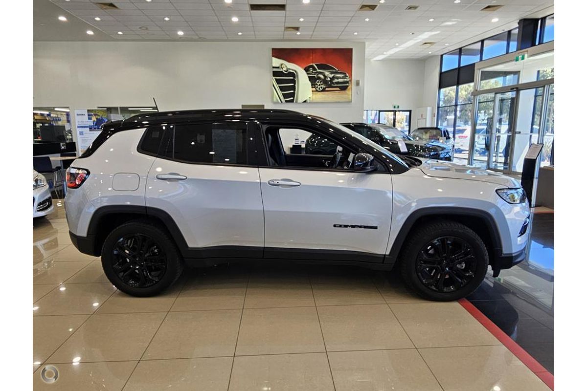 2022 Jeep Compass Night Eagle M6
