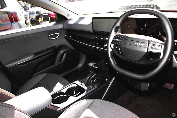 2025 Kia K4 Sport CL4m