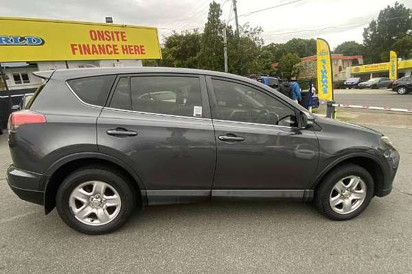 2016 Toyota RAV4 GX ZSA42R