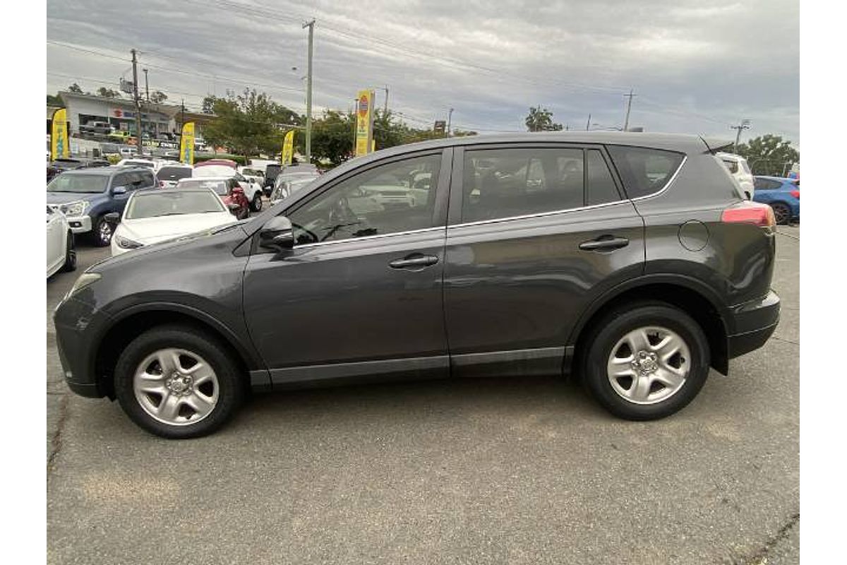 2016 Toyota RAV4 GX ZSA42R