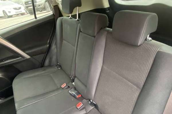 2016 Toyota RAV4 GX ZSA42R