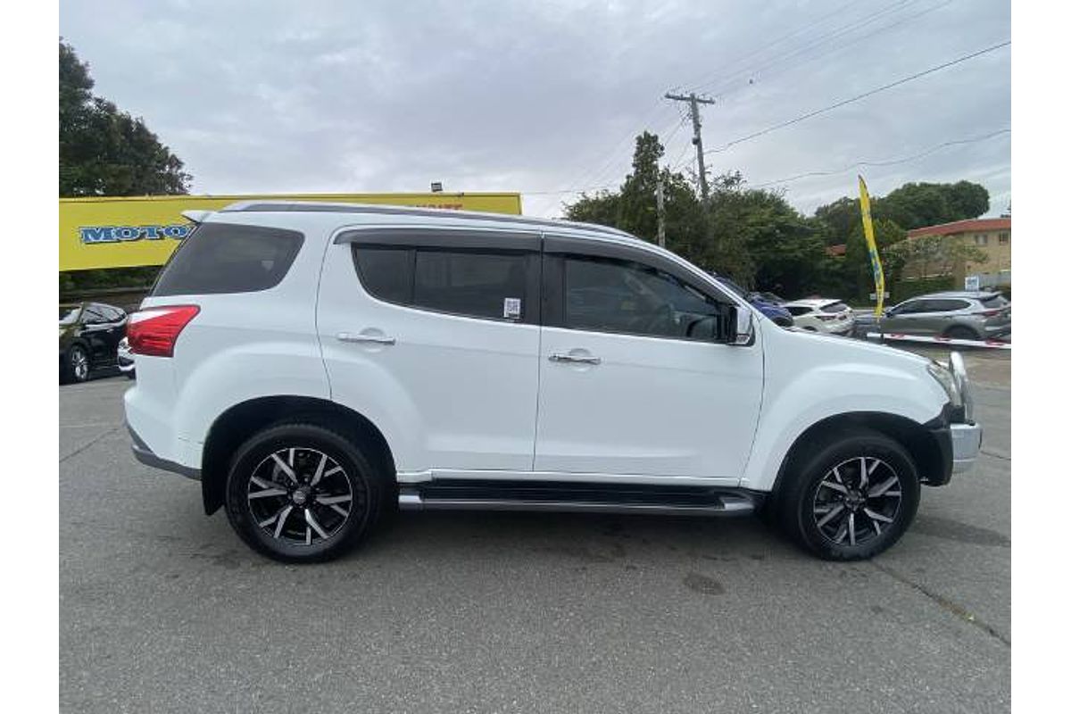 2019 Isuzu MU-X LS-T
