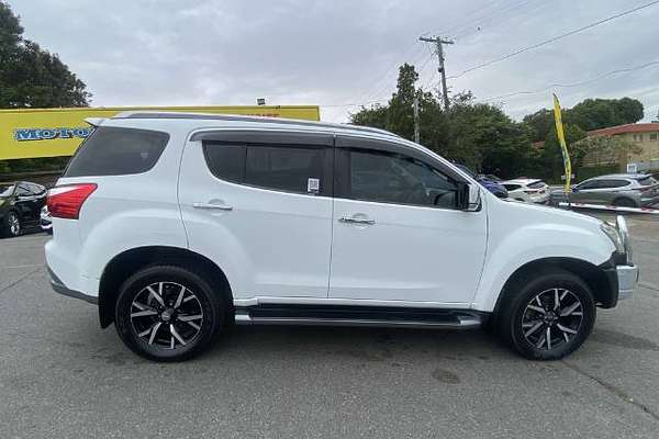 2019 Isuzu MU-X LS-T