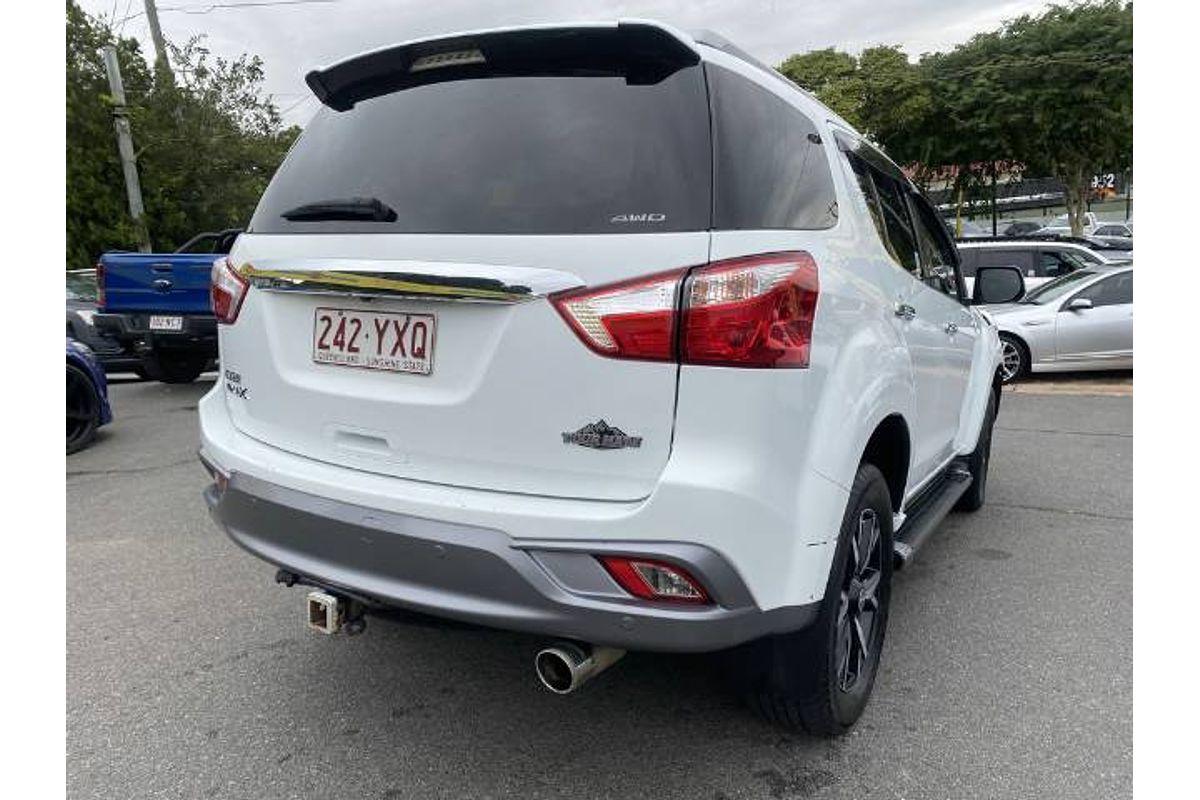 2019 Isuzu MU-X LS-T