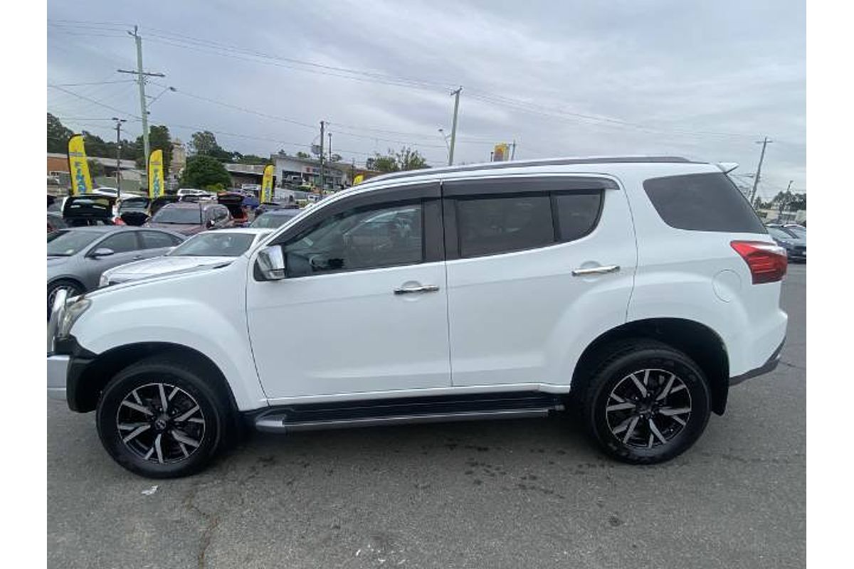 2019 Isuzu MU-X LS-T