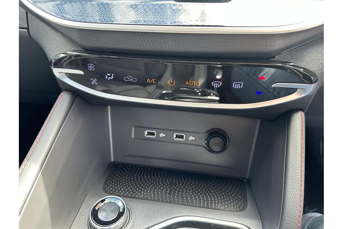 2024 LDV T60 Max LUXE Mega Tub SK8C 4X4 LWB