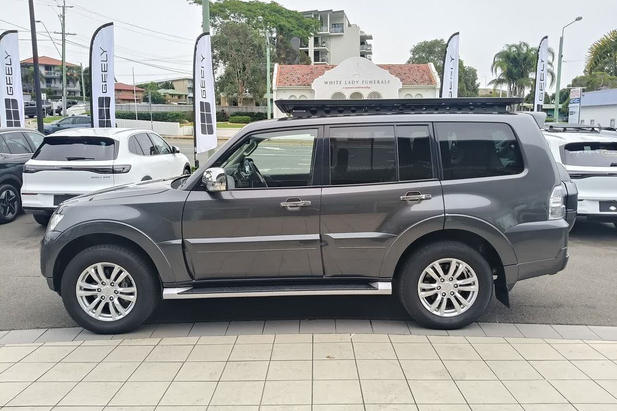 2017 Mitsubishi Pajero GLX NX