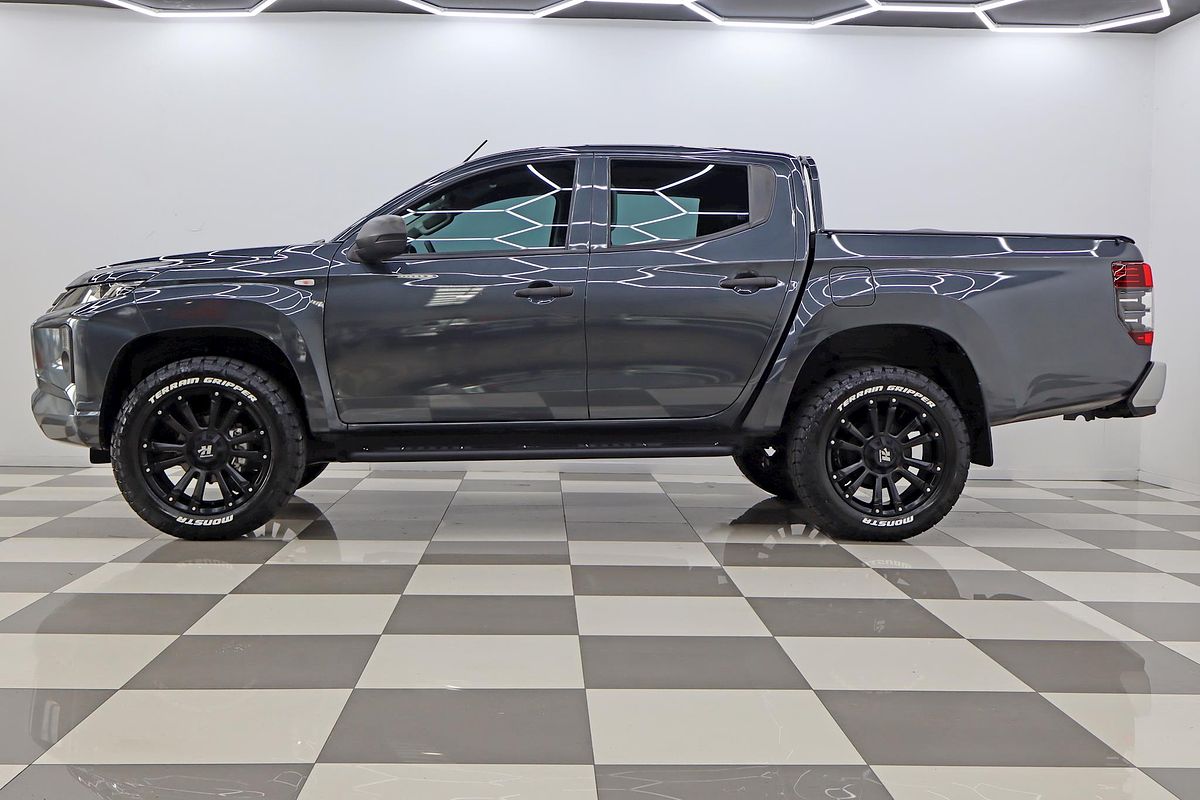 2022 Mitsubishi Triton GLX MR Rear Wheel Drive