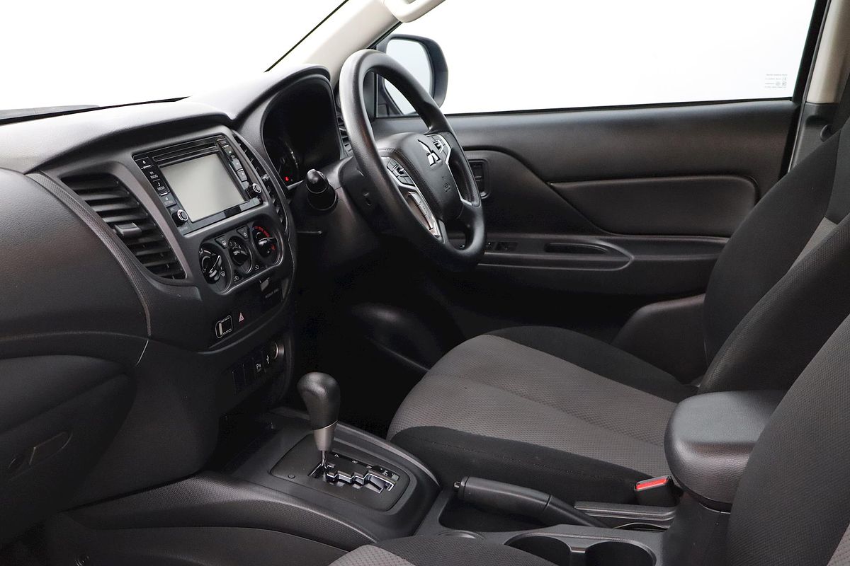 2022 Mitsubishi Triton GLX MR Rear Wheel Drive