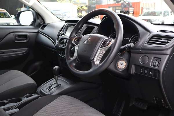 2022 Mitsubishi Triton GLX MR Rear Wheel Drive