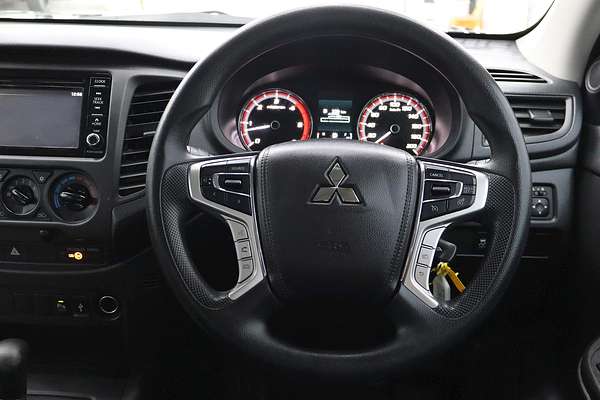 2022 Mitsubishi Triton GLX MR Rear Wheel Drive