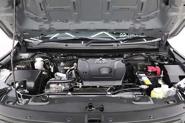 2022 Mitsubishi Triton GLX MR Rear Wheel Drive