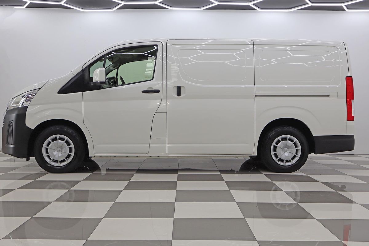 2021 Toyota Hiace GDH300R LWB