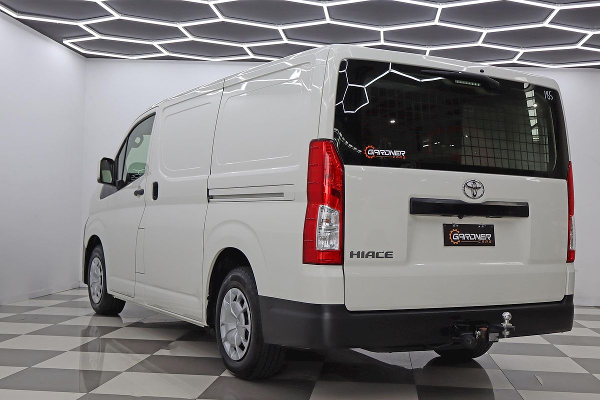2021 Toyota Hiace GDH300R LWB