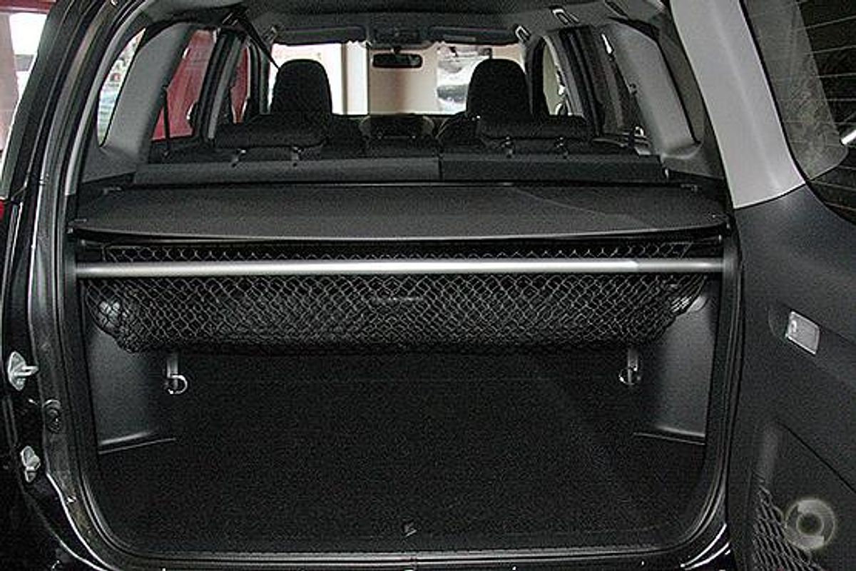 2011 Toyota RAV4 Cruiser ACA33R
