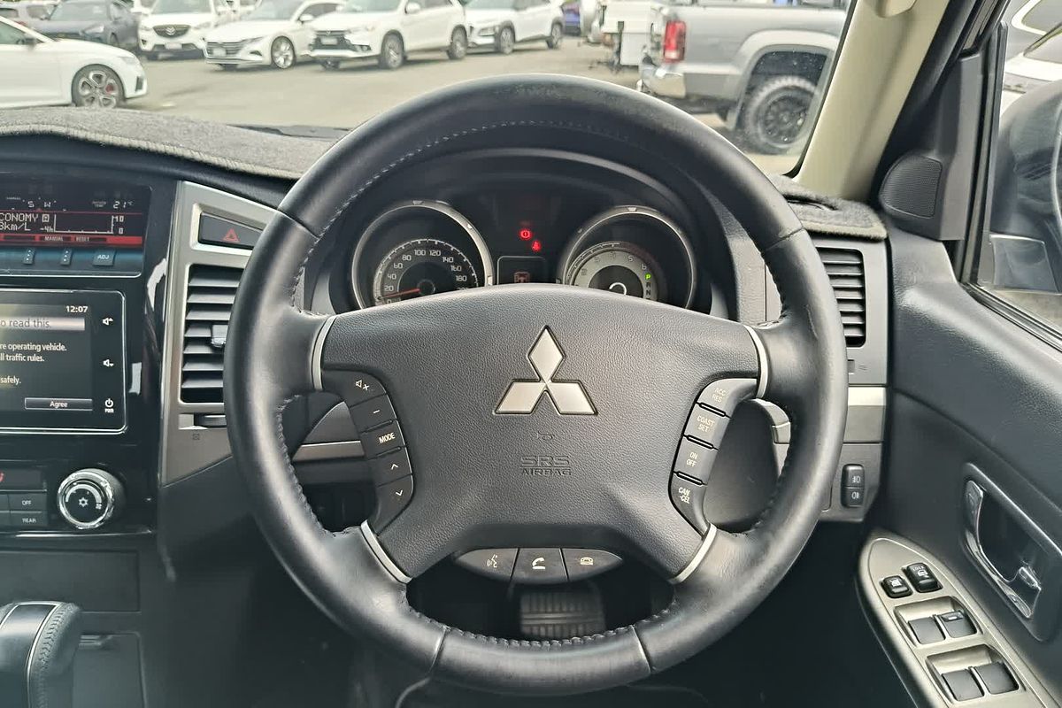 2017 Mitsubishi Pajero GLX NX