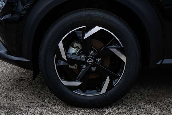 2024 Nissan JUKE ST+ F16
