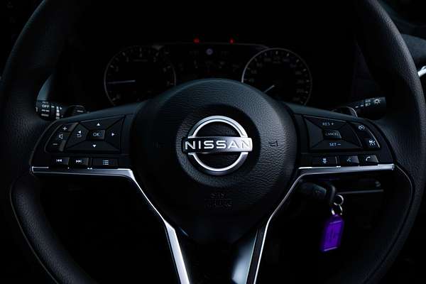 2024 Nissan JUKE ST+ F16