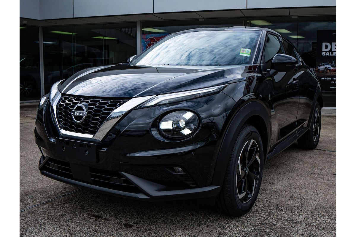 2024 Nissan JUKE ST+ F16