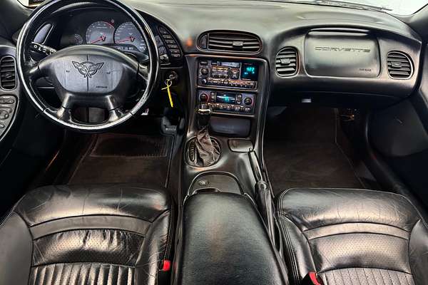 1997 Chevrolet CORVETTE C5 Targa Top 5.7L V8 Auto