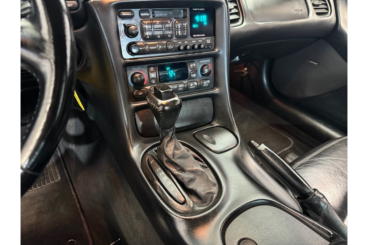 1997 Chevrolet CORVETTE C5 Targa Top 5.7L V8 Auto