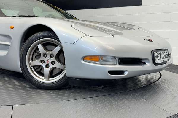 1997 Chevrolet CORVETTE C5 Targa Top 5.7L V8 Auto
