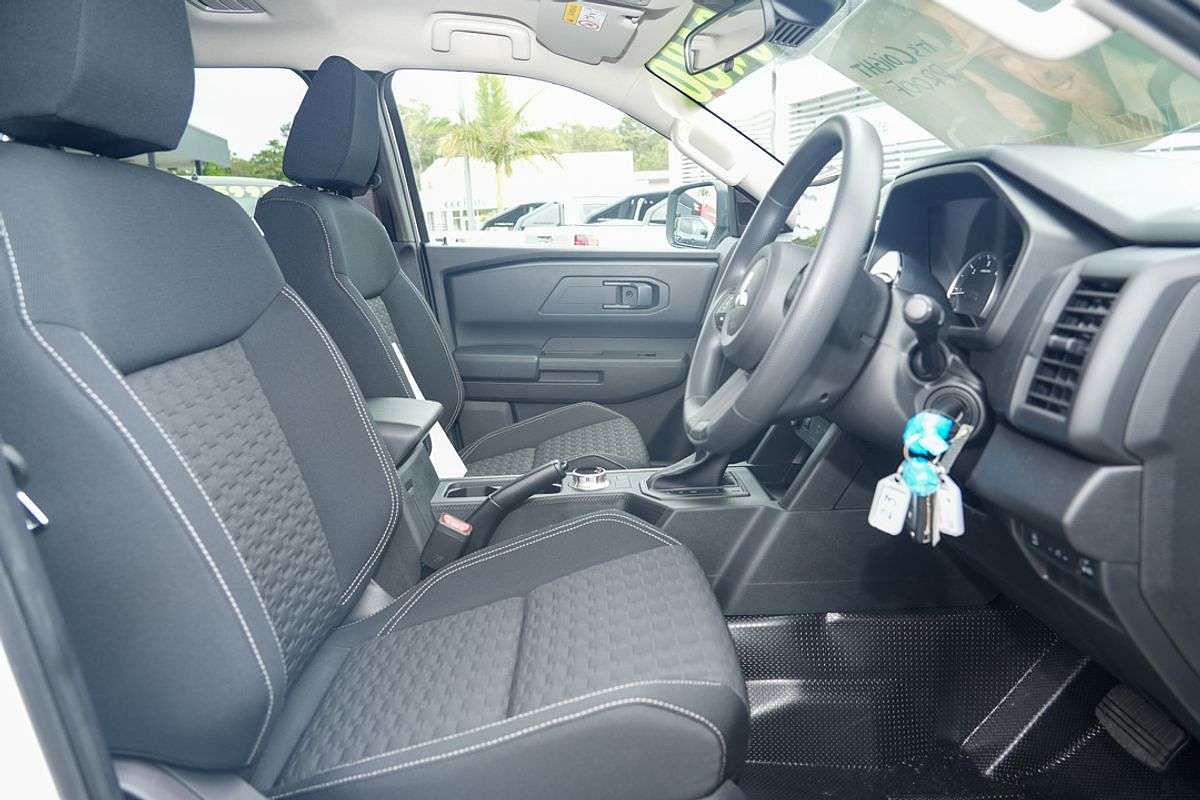 2025 Mitsubishi Triton GLX+ MV 4X4