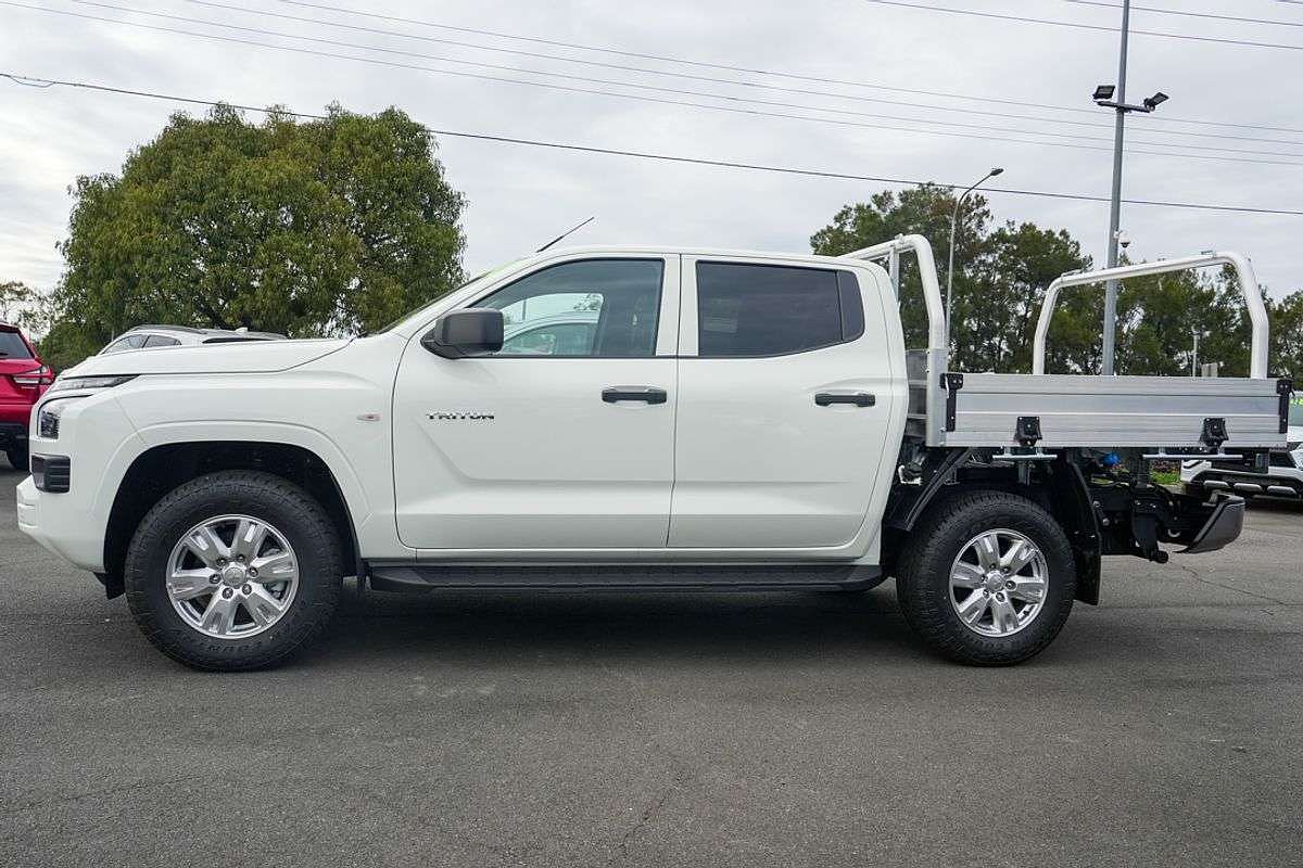 2025 Mitsubishi Triton GLX+ MV 4X4