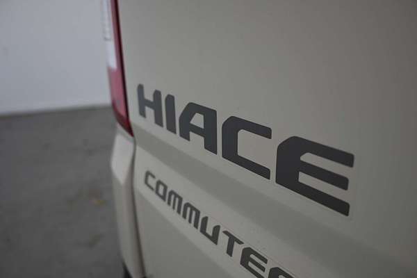 2025 Toyota Hiace SLWB COMMUTER GL (12 SEATS) GDH322R