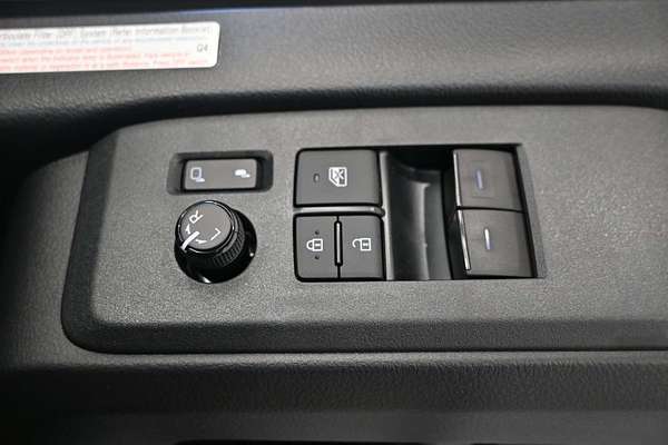 2025 Toyota Hiace SLWB COMMUTER GL (12 SEATS) GDH322R
