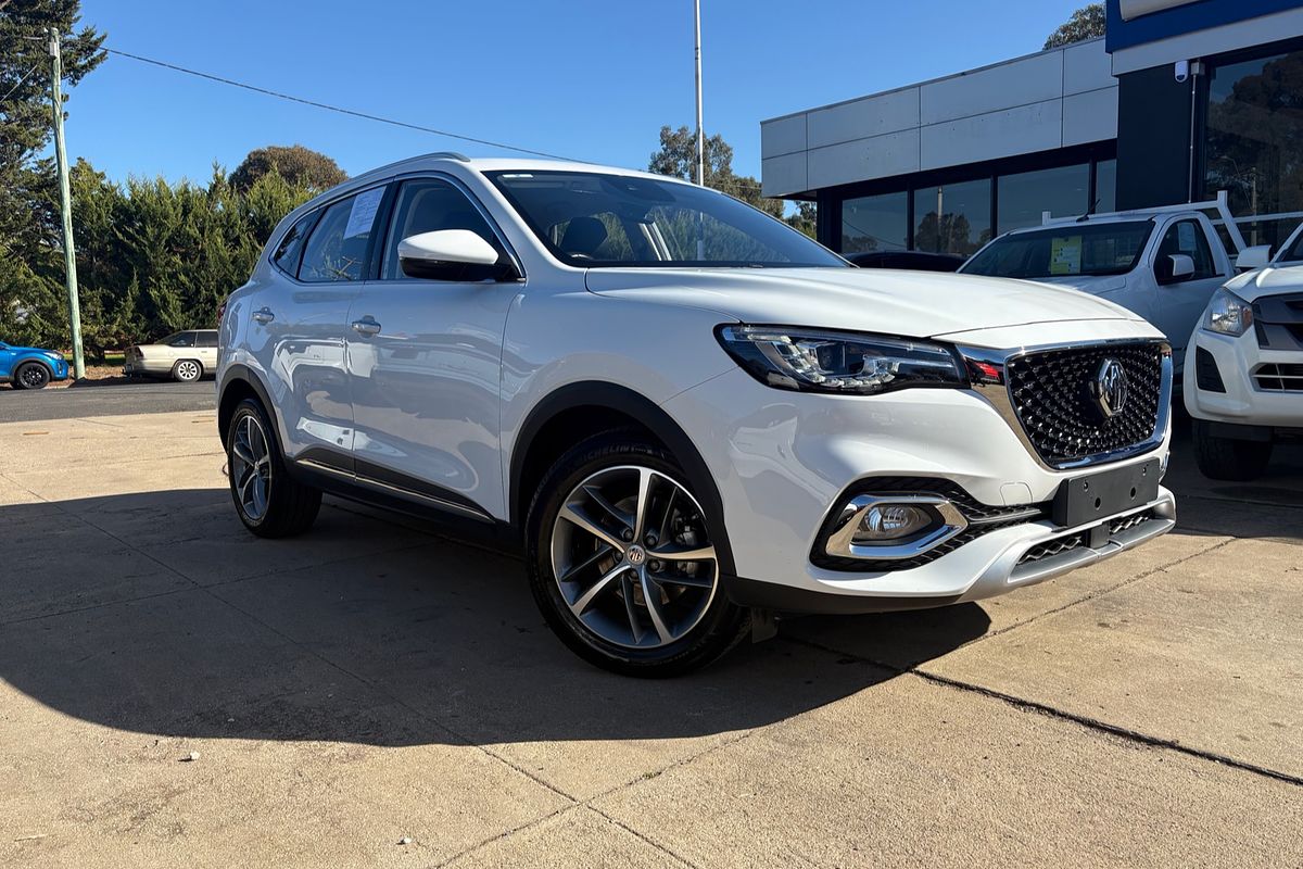 2023 MG HS Excite SAS23