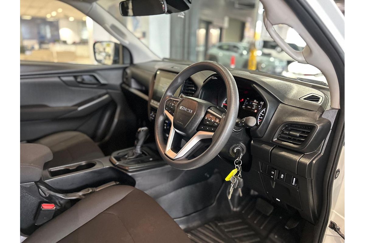 2021 Isuzu D-MAX SX High Ride Rear Wheel Drive