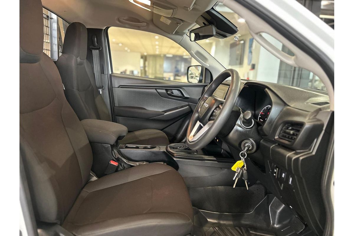 2021 Isuzu D-MAX SX High Ride Rear Wheel Drive