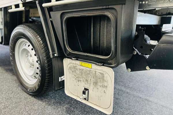 2021 Isuzu D-MAX SX High Ride Rear Wheel Drive