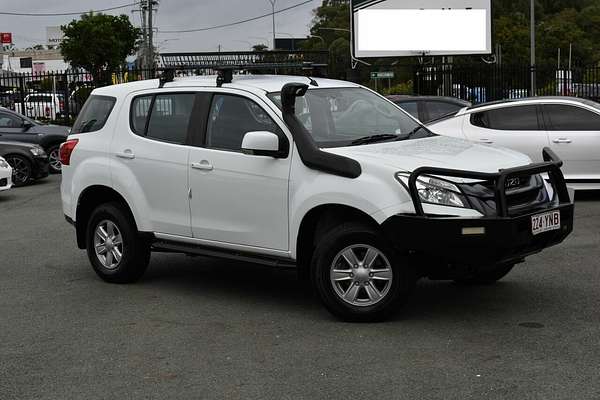 2016 Isuzu MU-X LS-M (4x4) UC MY15.5