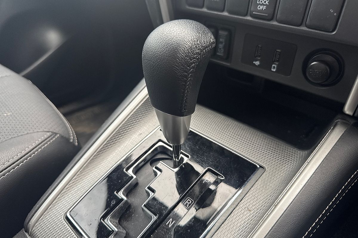 2022 Mitsubishi Triton GSR MR 4X4