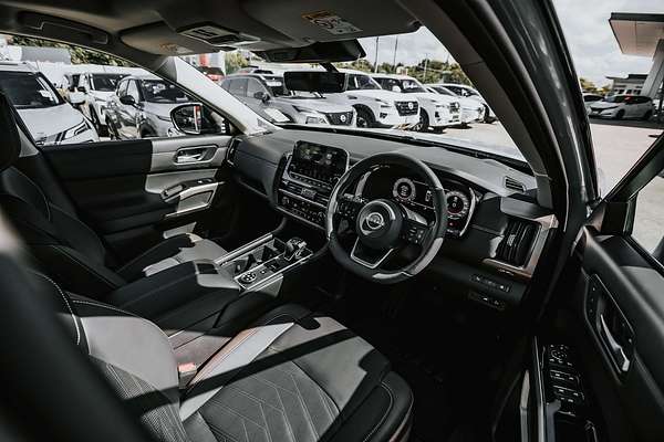 2024 Nissan Pathfinder Ti-L R53