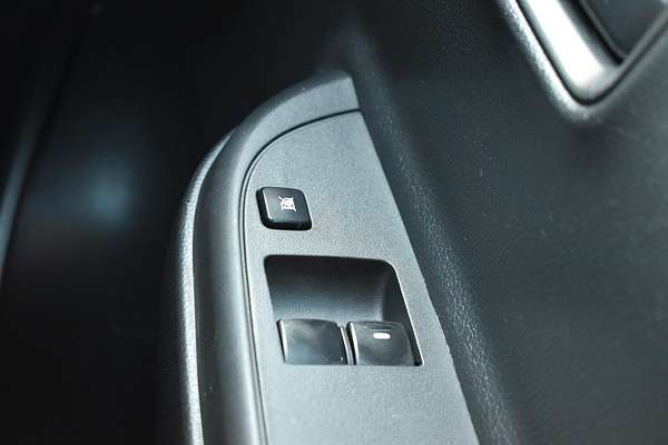 2022 Mitsubishi Triton GLX MR Rear Wheel Drive