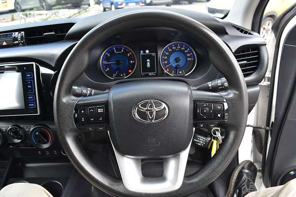 2019 Toyota Hilux SR GUN126R 4X4