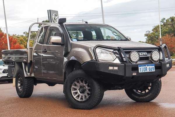 2017 Isuzu D-MAX SX 4X4