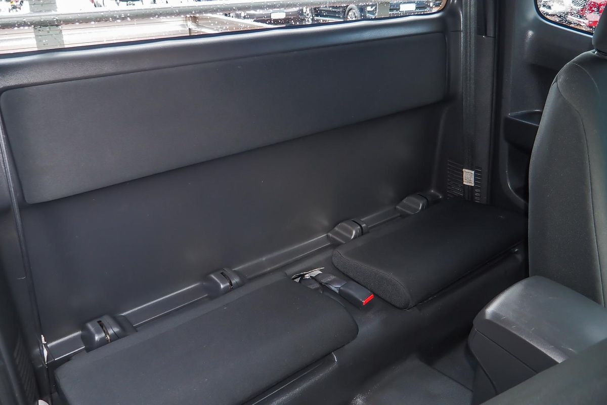 2017 Isuzu D-MAX SX 4X4