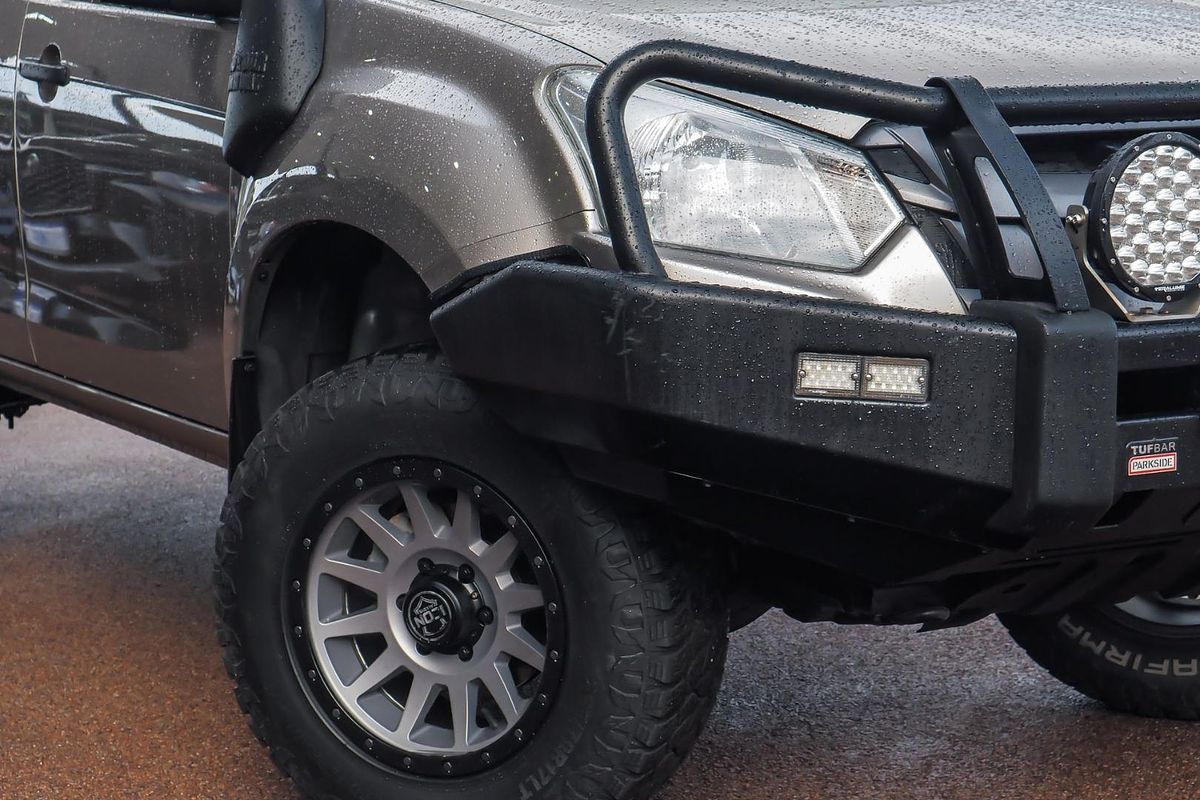 2017 Isuzu D-MAX SX 4X4