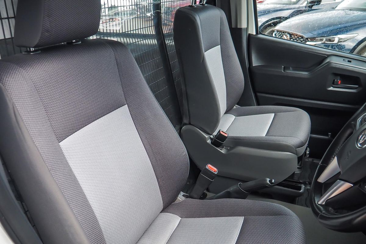 2020 Toyota Hiace GDH300R LWB