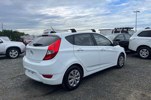 2016 Hyundai Accent Active RB4