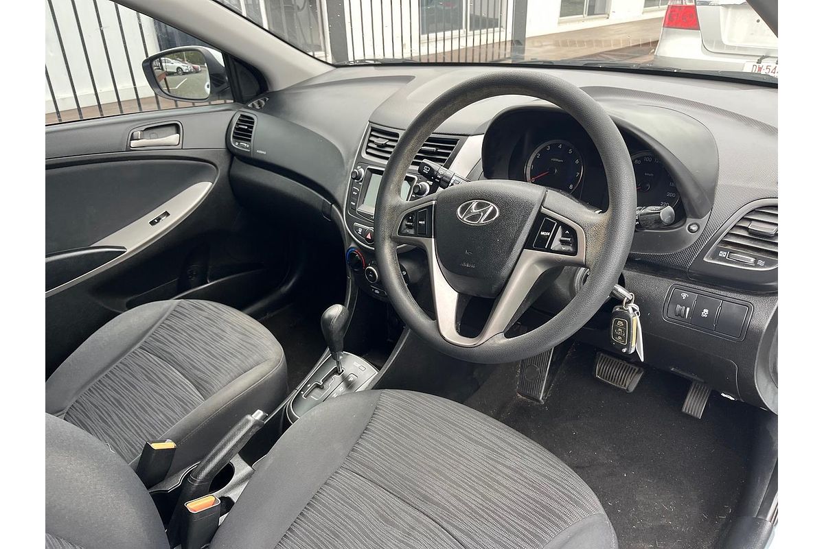 2016 Hyundai Accent Active RB4