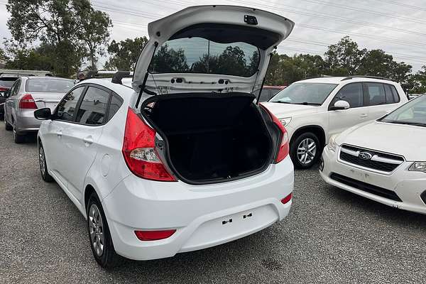 2016 Hyundai Accent Active RB4